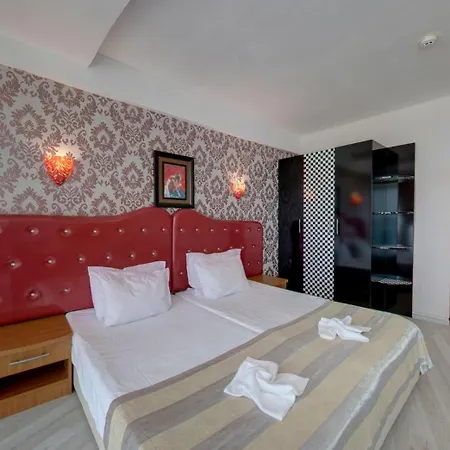 Sirius Beach And Spa Hotel 4*