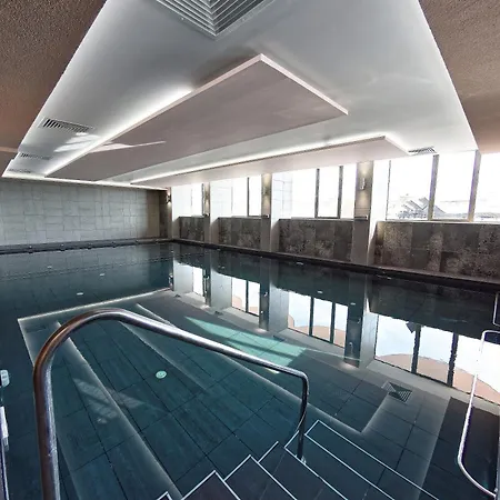 Hotel Sirius And 4*
